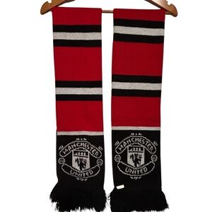 MANCHESTER UNITED ENGLAND FOOTBALL SOCCER FAN SCARF OFFICIAL PRODUCT BLACK & RED